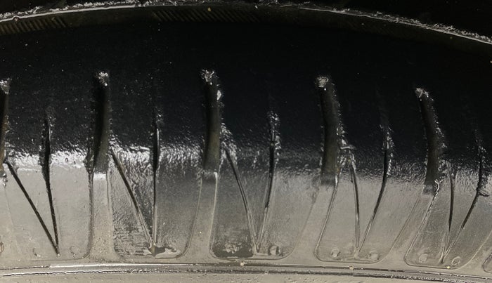 2020 KIA SONET GTX PLUS 1.0 DCT, Petrol, Automatic, 34,802 km, Right Front Tyre Tread