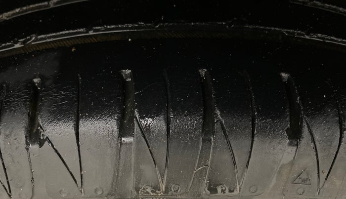 2020 KIA SONET GTX PLUS 1.0 DCT, Petrol, Automatic, 34,802 km, Right Rear Tyre Tread