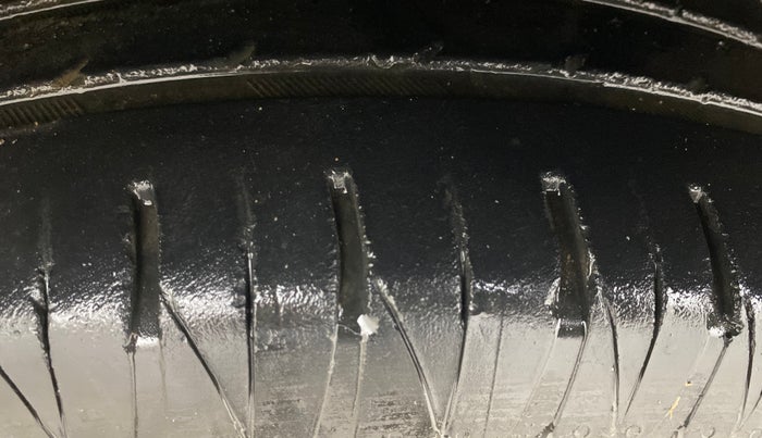 2020 KIA SONET GTX PLUS 1.0 DCT, Petrol, Automatic, 34,802 km, Left Front Tyre Tread