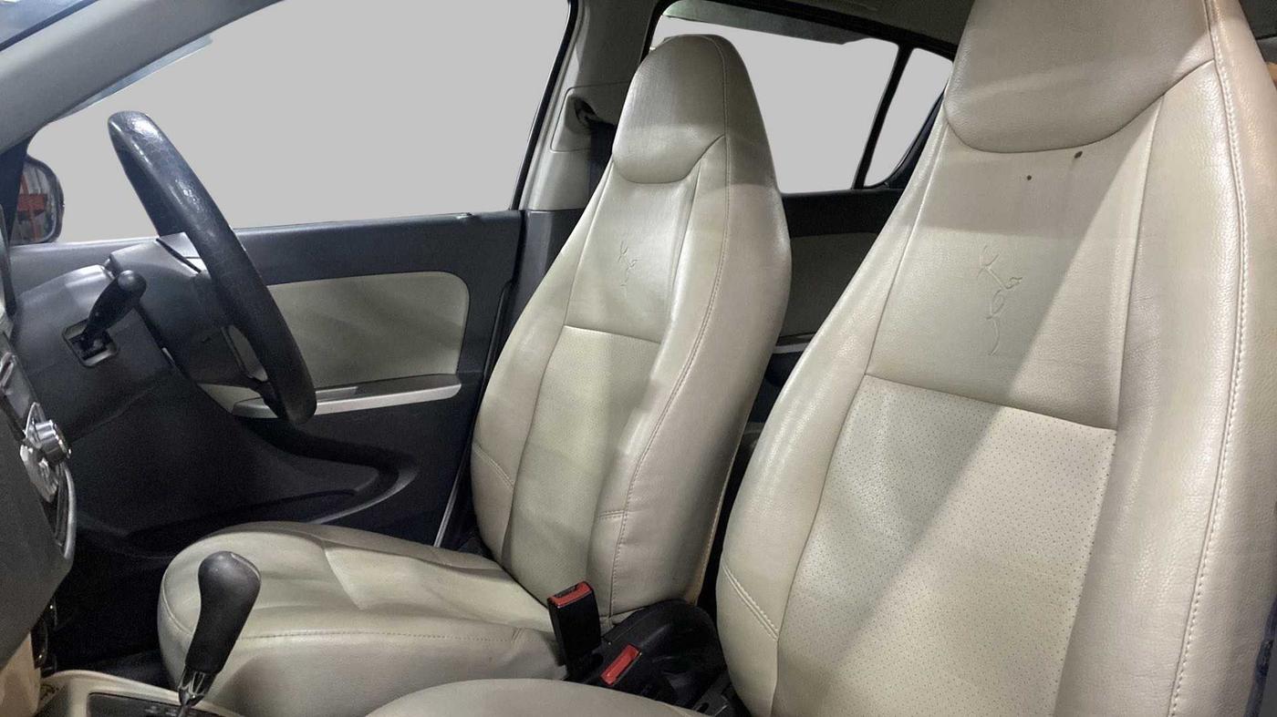 2017 Maruti Alto K10 VXI (O) AMT, Petrol, Automatic, 24,707 km, Right Side Front Door Cabin