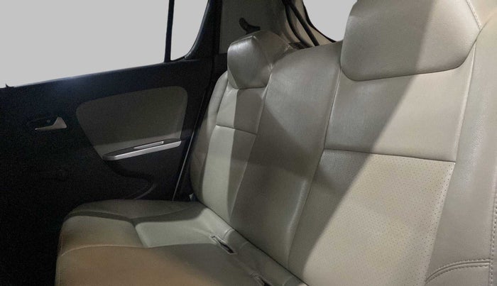 2017 Maruti Alto K10 VXI (O) AMT, Petrol, Automatic, 24,707 km, Right Side Rear Door Cabin