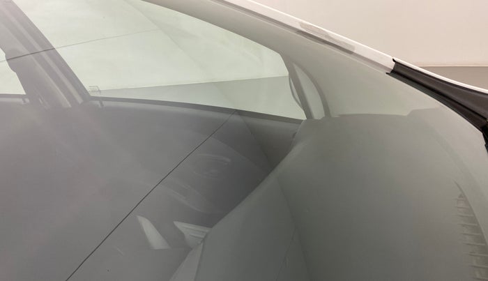 2019 Datsun Redi Go A, Petrol, Manual, 21,614 km, Front windshield - Minor spot on windshield