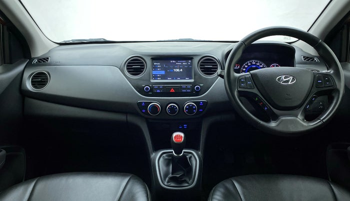 2018 Hyundai Grand i10 SPORTZ 1.2 KAPPA VTVT DUAL TONE, Petrol, Manual, 38,675 km, Dashboard