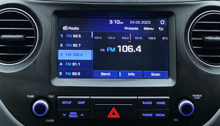 2018 Hyundai Grand i10 SPORTZ 1.2 KAPPA VTVT DUAL TONE, Petrol, Manual, 38,675 km, Infotainment System