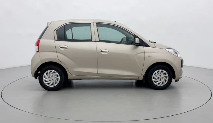2019 Hyundai NEW SANTRO MAGNA, Petrol, Manual, 20,851 km, Right Side View
