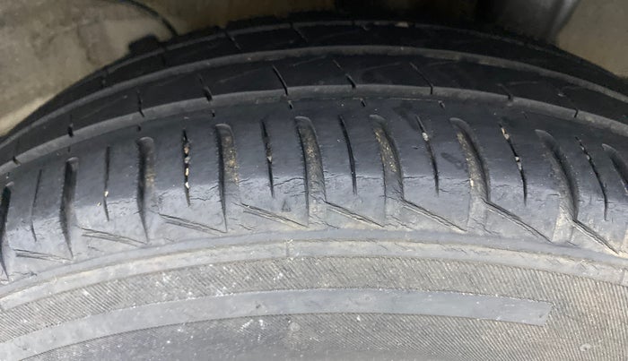 2019 Hyundai NEW SANTRO MAGNA, Petrol, Manual, 20,851 km, Left Rear Tyre Tread
