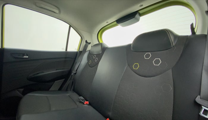 2019 Hyundai NEW SANTRO SPORTZ MT, Petrol, Manual, 30,784 km, Right Side Rear Door Cabin
