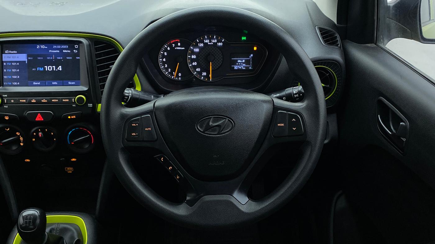 2019 Hyundai NEW SANTRO SPORTZ MT, Petrol, Manual, 30,784 km, Steering Wheel Close Up
