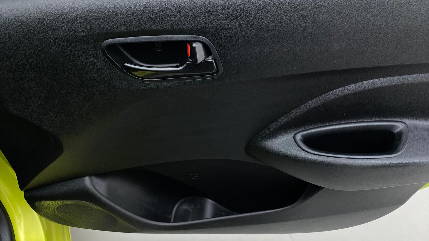 2019 Hyundai NEW SANTRO SPORTZ MT, Petrol, Manual, 30,784 km, Driver Side Door Panels Control