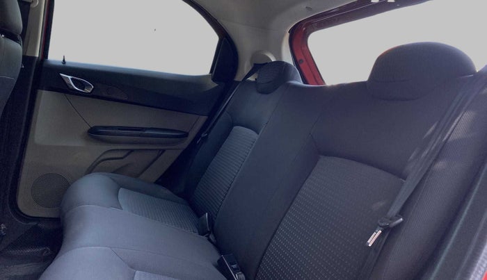 2018 Tata Tiago XZA PETROL, Petrol, Automatic, 32,298 km, Right Side Rear Door Cabin