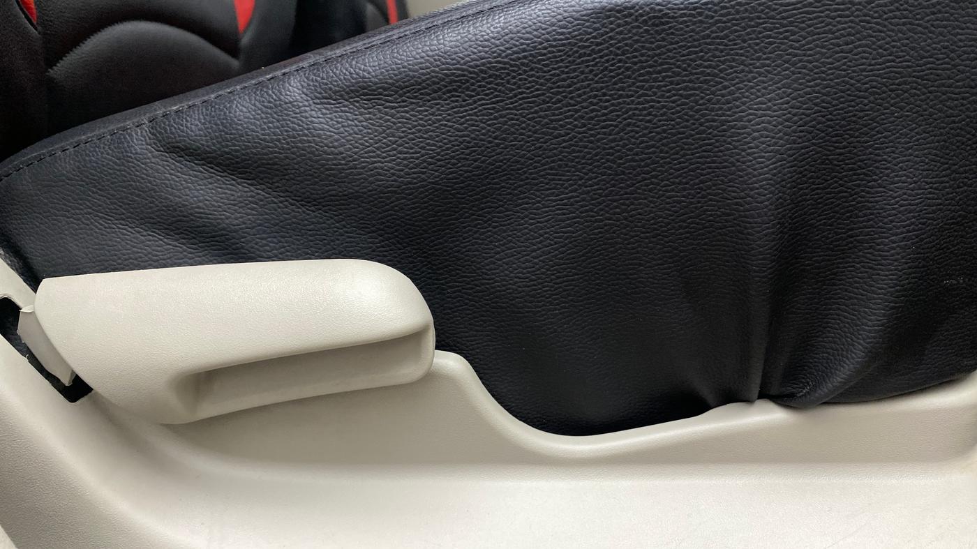 2018 Maruti Celerio ZXI, Petrol, Manual, 32,346 km, Driver Side Adjustment Panel