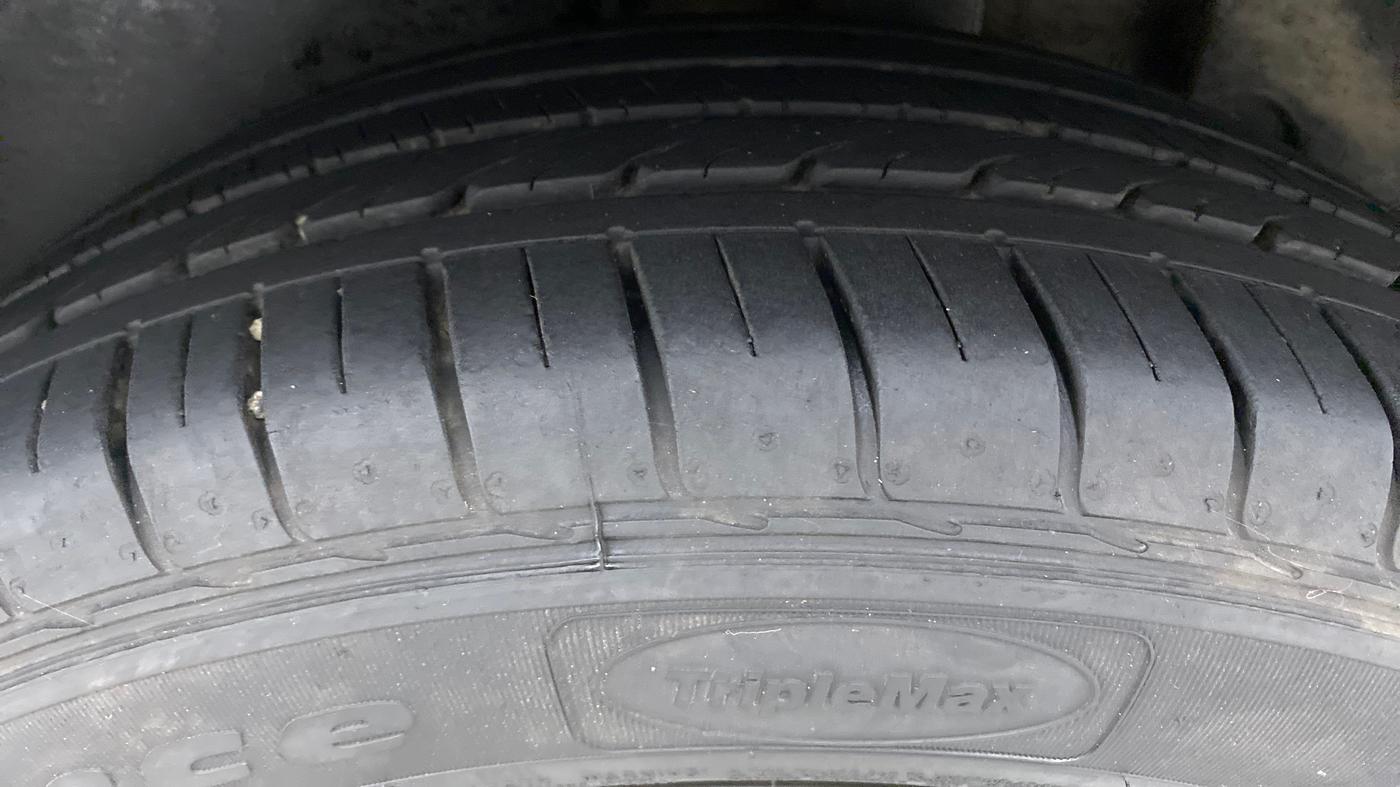 2020 KIA SELTOS HTX AT PETROL, Petrol, Automatic, 15,295 km, Left Rear Tyre Tread