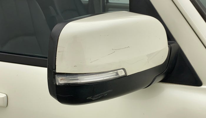 2020 Mahindra Scorpio S11 2WD, Diesel, Manual, 84,500 km, Right rear-view mirror - Mirror motor not working