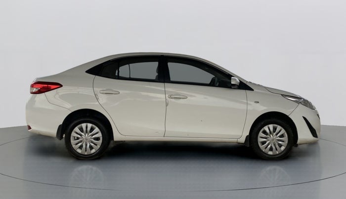 2019 Toyota YARIS J CVT, Petrol, Automatic, 70,328 km, Right Side View