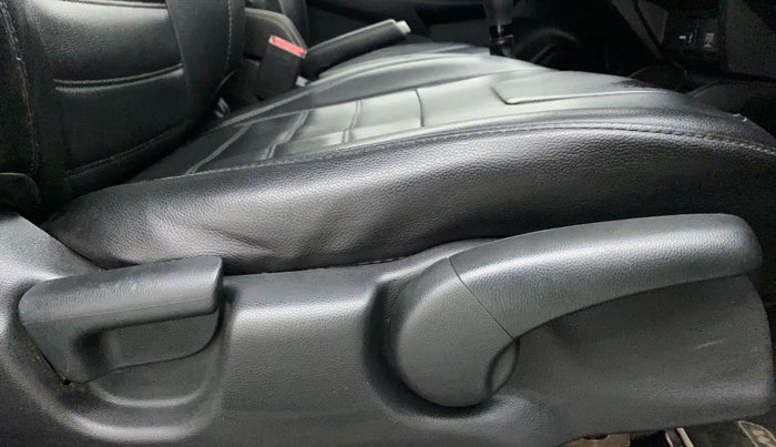 2019 Honda WR-V 1.2L I-VTEC VX MT, Petrol, Manual, 44,060 km, Driver Side Adjustment Panel