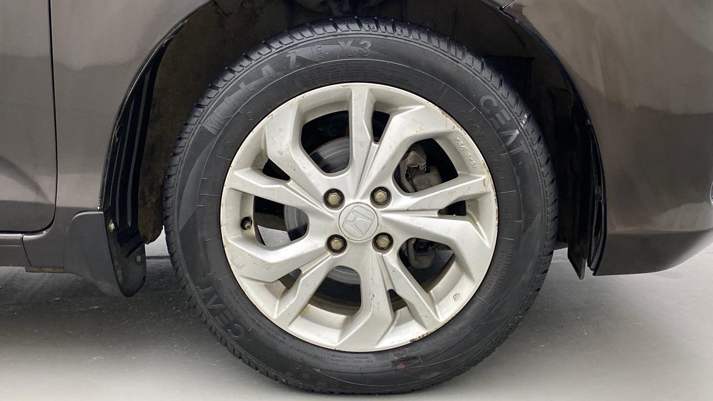 2018 Honda Amaze 1.5L I-DTEC VX, Diesel, Manual, 72,847 km, Right Front Wheel
