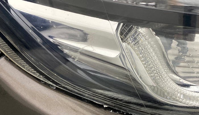 2018 Honda Amaze 1.5L I-DTEC VX, Diesel, Manual, 72,847 km, Right headlight - Minor scratches
