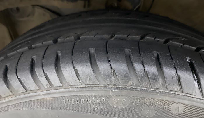 2018 Honda Amaze 1.5L I-DTEC VX, Diesel, Manual, 72,847 km, Left Front Tyre Tread