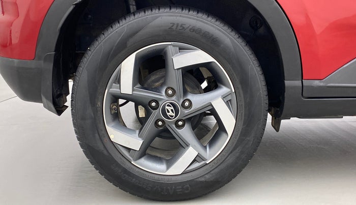 2020 Hyundai VENUE SX PLUS 1.0 TURBO DCT, Petrol, Automatic, 24,546 km, Right Rear Wheel