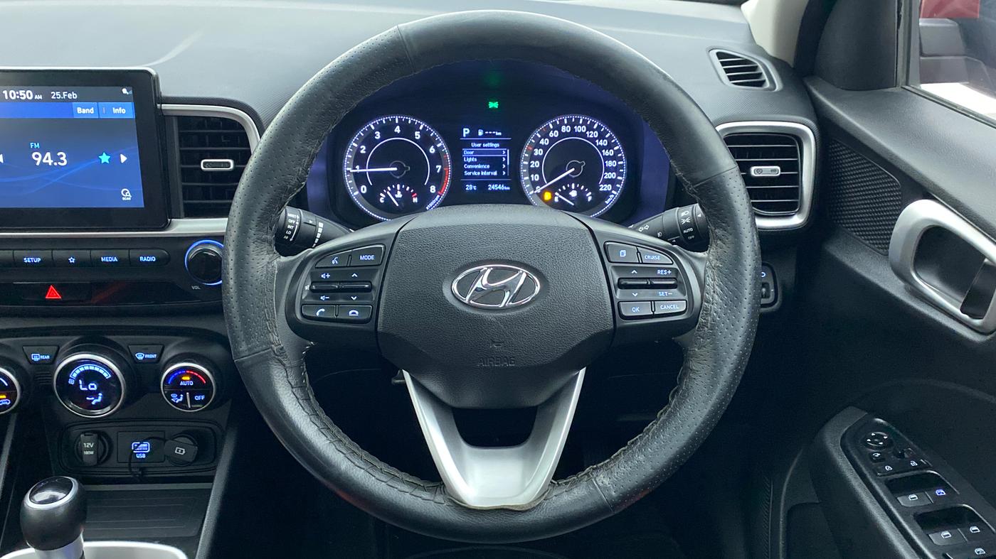 2020 Hyundai VENUE SX PLUS 1.0 TURBO DCT, Petrol, Automatic, 24,546 km, Steering Wheel Close Up