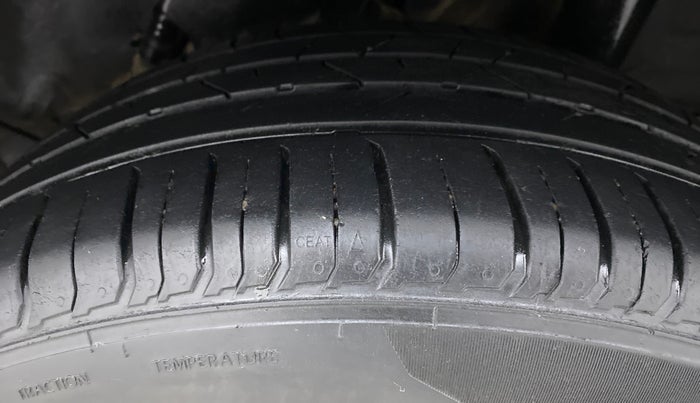 2020 Hyundai VENUE SX PLUS 1.0 TURBO DCT, Petrol, Automatic, 24,546 km, Left Rear Tyre Tread