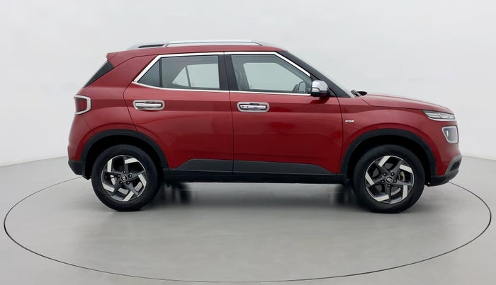 2020 Hyundai VENUE SX PLUS 1.0 TURBO DCT, Petrol, Automatic, 24,546 km, Right Side View