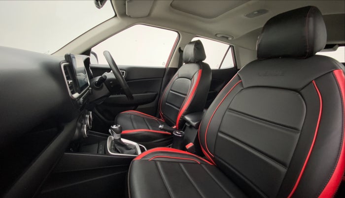 2020 Hyundai VENUE SX PLUS 1.0 TURBO DCT, Petrol, Automatic, 24,546 km, Right Side Front Door Cabin