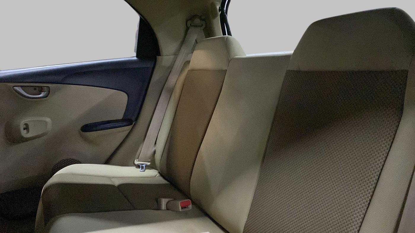 2015 Honda Brio VX AT, Petrol, Automatic, 77,172 km, Right Side Rear Door Cabin