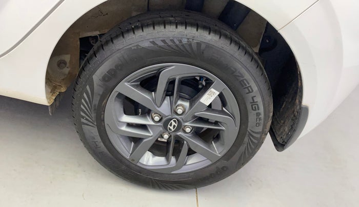 2021 Hyundai GRAND I10 NIOS SPORTZ AMT 1.2 KAPPA VTVT, Petrol, Automatic, 10,787 km, Left Rear Wheel