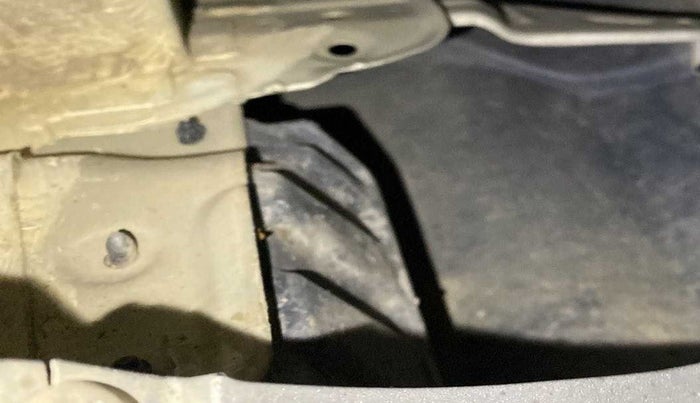 2019 Maruti Alto LXI, Petrol, Manual, 49,111 km, Right quarter panel - Lining is missing
