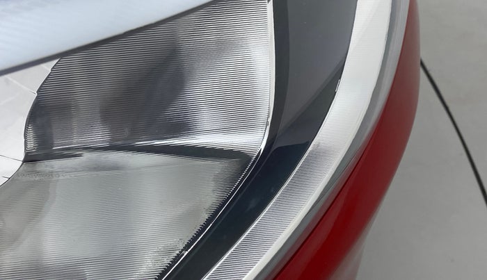 2014 Hyundai Elite i20 ASTA 1.2, Petrol, Manual, 40,400 km, Right headlight - Minor scratches