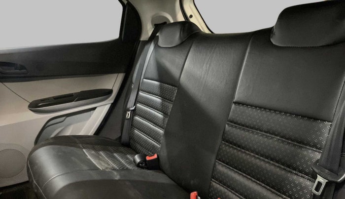 2022 Tata Tiago XM CNG, CNG, Manual, 4,960 km, Right Side Rear Door Cabin
