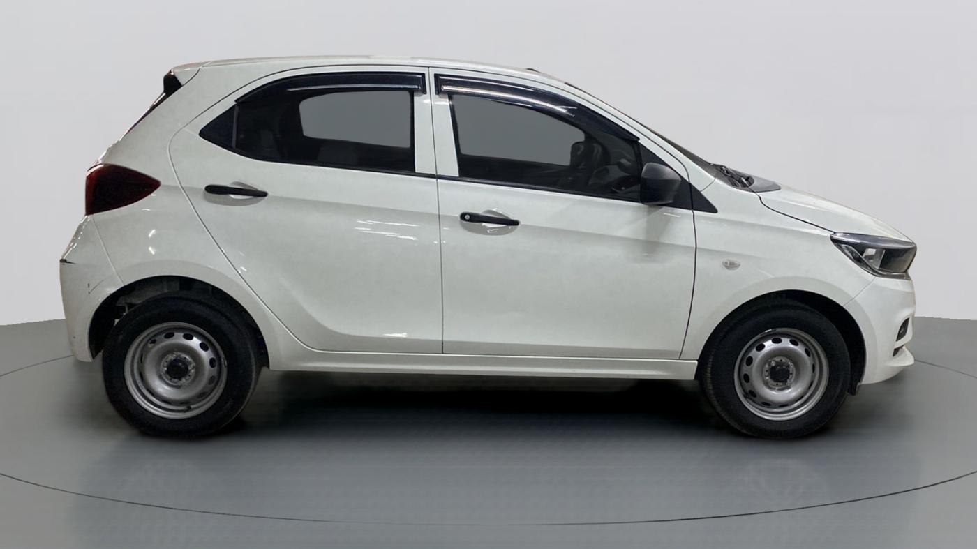 2022 Tata Tiago XM CNG, CNG, Manual, 4,960 km, Right Side View