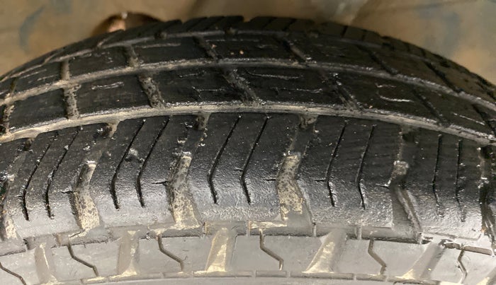 2012 Maruti Alto LXI, Petrol, Manual, 14,915 km, Right Front Tyre Tread