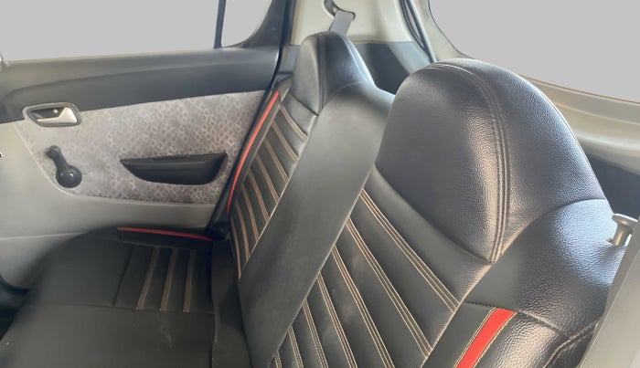 2018 Maruti Alto 800 LXI, Petrol, Manual, 37,303 km, Right Side Rear Door Cabin