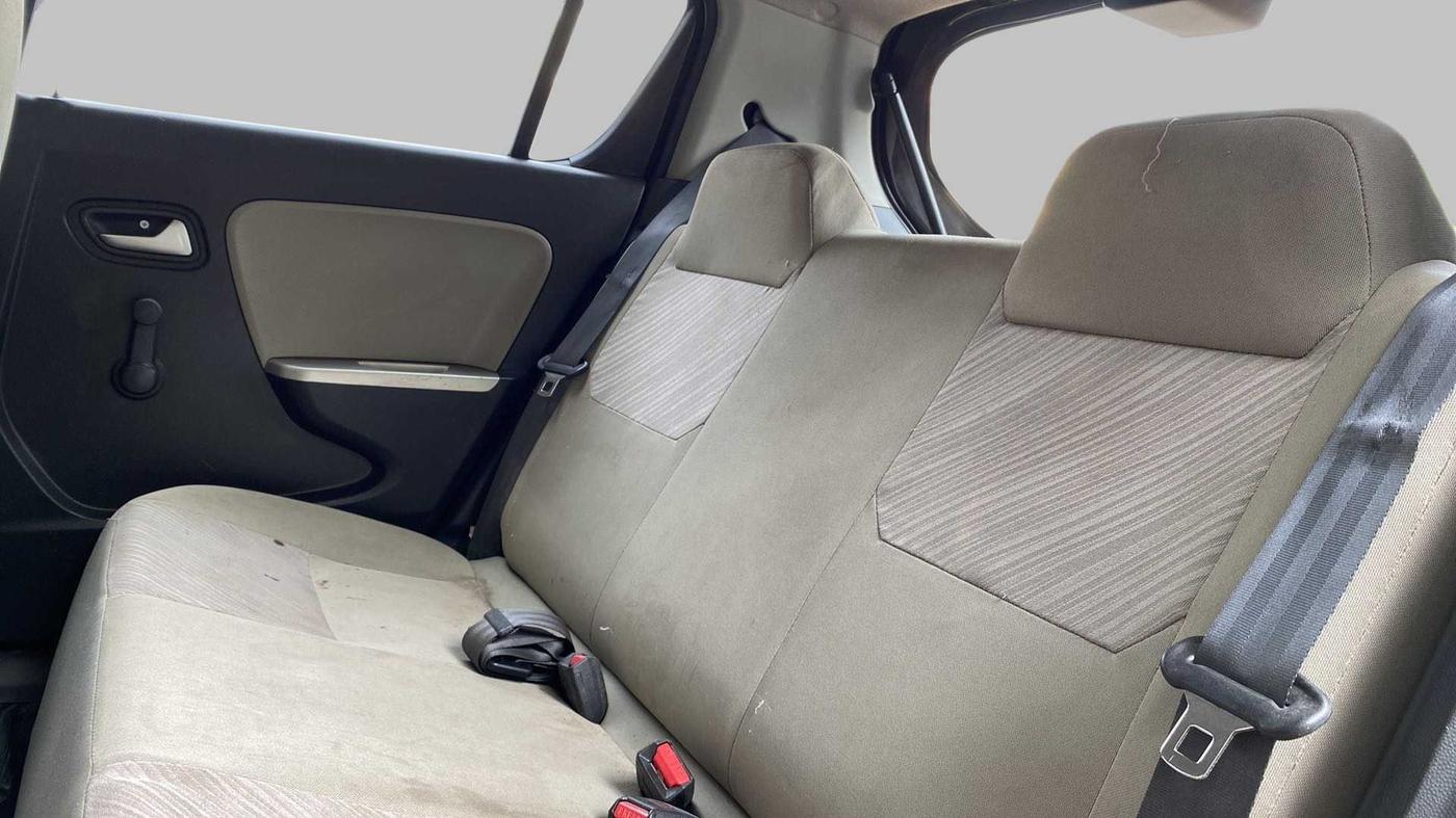 2015 Maruti Alto K10 VXI, Petrol, Manual, 34,794 km, Right Side Rear Door Cabin