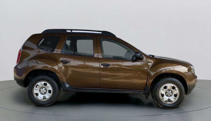 2015 Renault Duster RXL DIESEL 110, Diesel, Manual, 60,186 km, Right Side View