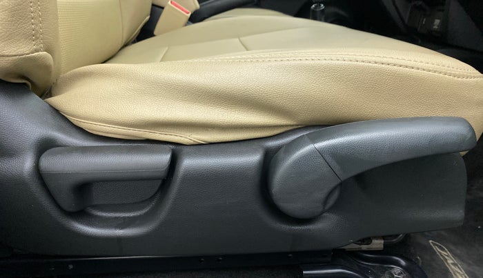 2021 Honda Jazz 1.2L I-VTEC ZX, Petrol, Manual, 11,624 km, Driver Side Adjustment Panel