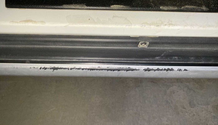 2021 Maruti S PRESSO VXI+, Petrol, Manual, 13,886 km, Right running board - Minor scratches