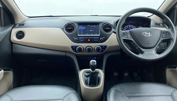 2017 Hyundai Grand i10 SPORTZ (O) 1.2 KAPPA VTVT, Petrol, Manual, 45,231 km, Dashboard