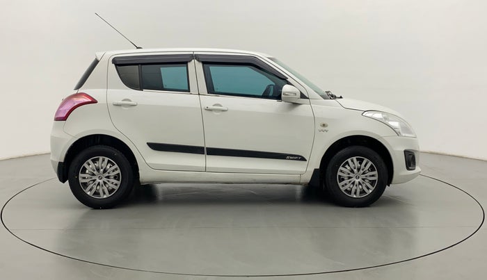 2015 Maruti Swift LXI (O), Petrol, Manual, 25,084 km, Right Side View