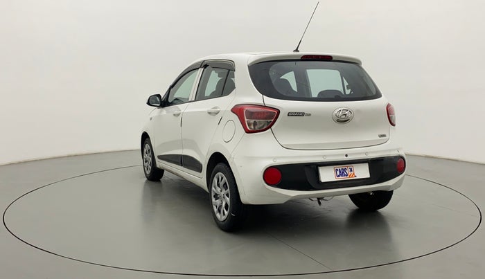 2017 Hyundai Grand i10 MAGNA AT 1.2 KAPPA VTVT, Petrol, Automatic, 40,993 km, Left Back Diagonal