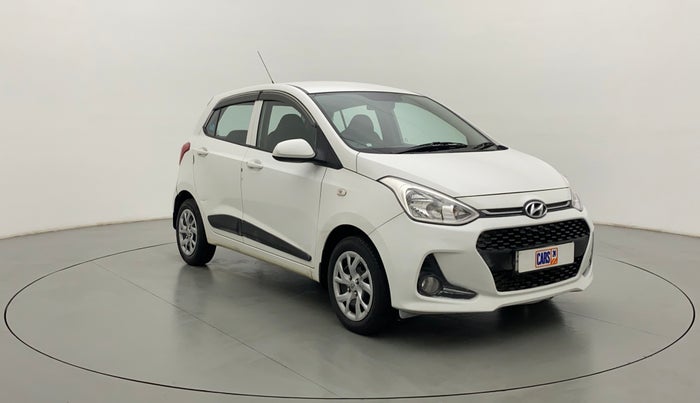 2017 Hyundai Grand i10 MAGNA AT 1.2 KAPPA VTVT, Petrol, Automatic, 40,993 km, Right Front Diagonal
