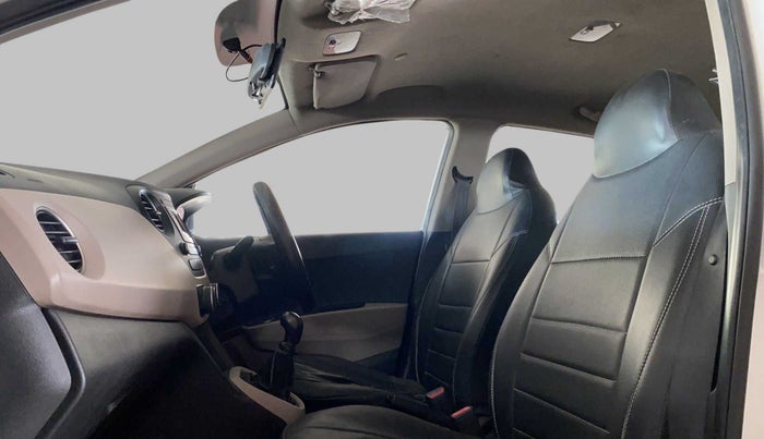 2018 Hyundai Xcent S 1.2, Petrol, Manual, 45,732 km, Right Side Front Door Cabin