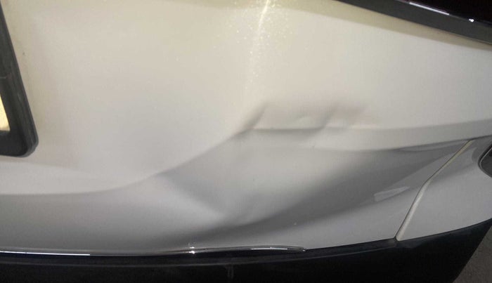 2020 KIA SELTOS HTX 1.5 PETROL MT, Petrol, Manual, 24,339 km, Dicky (Boot door) - Slightly dented