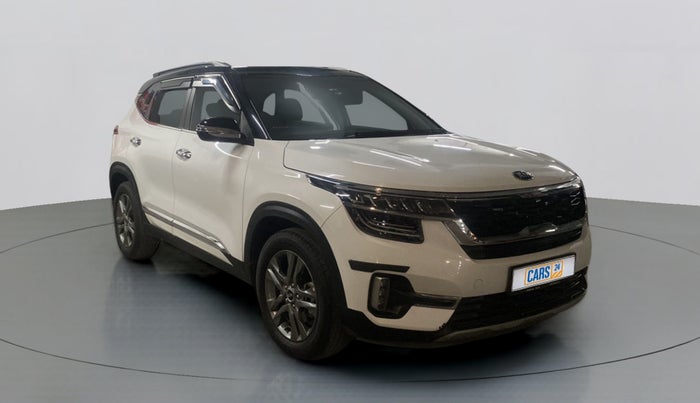 2020 KIA SELTOS HTX 1.5 PETROL MT, Petrol, Manual, 24,339 km, Right Front Diagonal