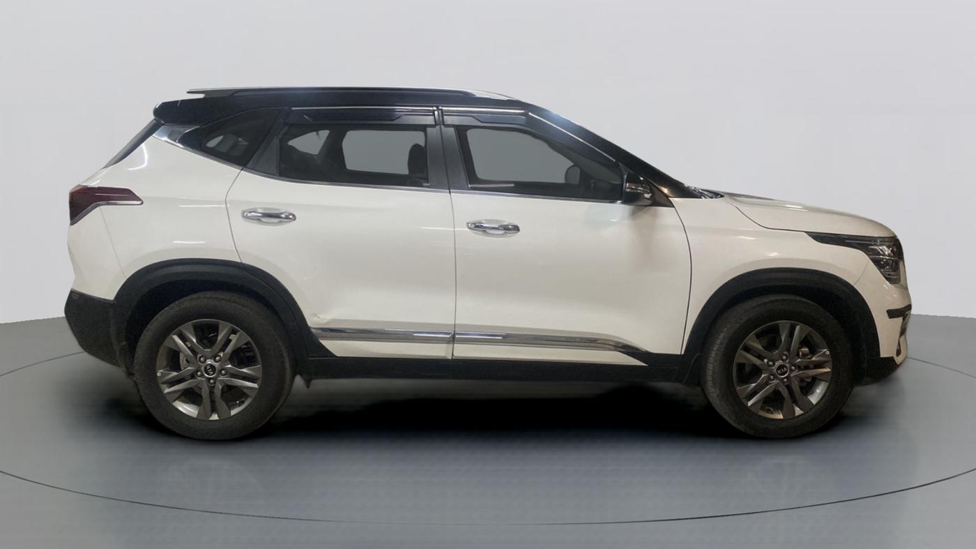 2020 KIA SELTOS HTX 1.5 PETROL MT, Petrol, Manual, 24,339 km, Right Side View