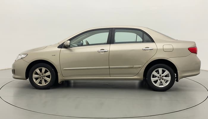 2010 Toyota Corolla Altis G PETROL, Petrol, Manual, 50,734 km, Left Side