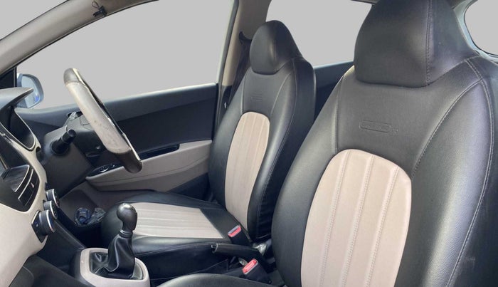 2017 Hyundai Grand i10 MAGNA 1.2 KAPPA VTVT, Petrol, Manual, 31,987 km, Right Side Front Door Cabin