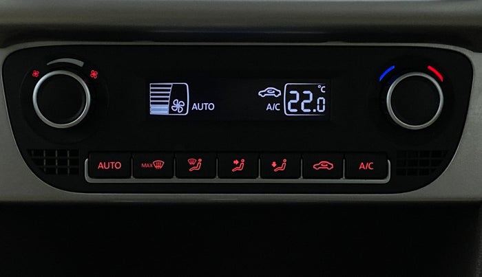 2016 Volkswagen Vento HIGHLINE 1.2 TSI AT, Petrol, Automatic, 52,969 km, Automatic Climate Control